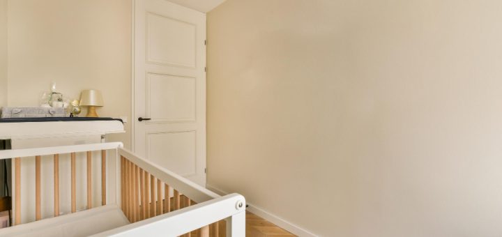 Peinture couleur beige sable pour un intérieur chaleureux et naturel