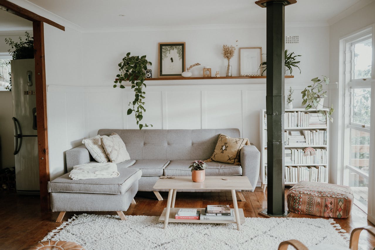 Décoration minimaliste pour transformer l'intérieur avec simplicité